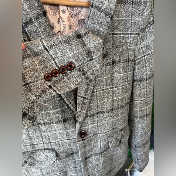 Sod Grey Plaid Knit Blazer - Picture 6 of 9